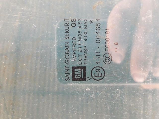 bontott OPEL CORSA E Bal hátsó Ablak