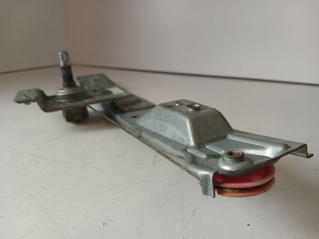 bontott OPEL CORSA E Bal hátsó Ablakemelő Szerkezet (Mechanikus)