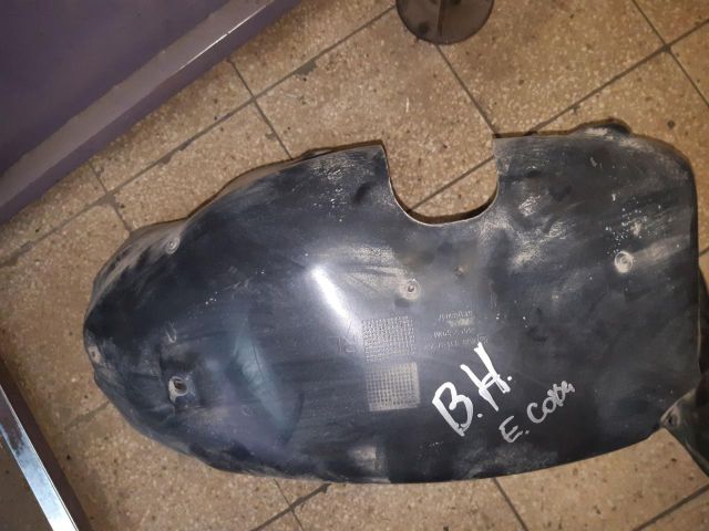 bontott OPEL CORSA E Bal hátsó Dobbetét (Kerékjárati, Műanyag)