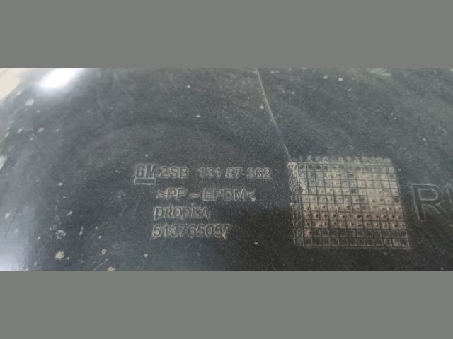 bontott OPEL CORSA E Bal hátsó Dobbetét (Kerékjárati, Műanyag)