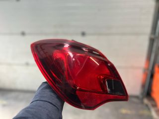 bontott OPEL CORSA E Bal Hátsó Lámpa