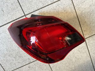 bontott OPEL CORSA E Bal Hátsó Lámpa