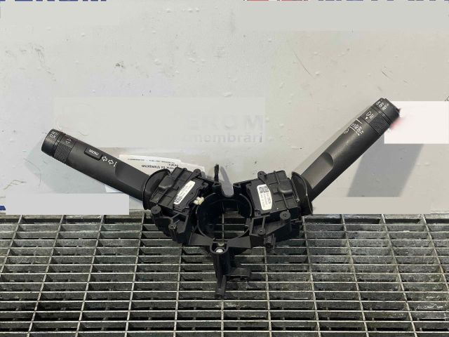 bontott OPEL CORSA E Bal Kormánykapcsoló Irányjelző