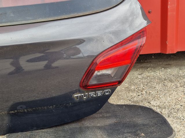 bontott OPEL CORSA E Csomagtérajtó (Részeivel)