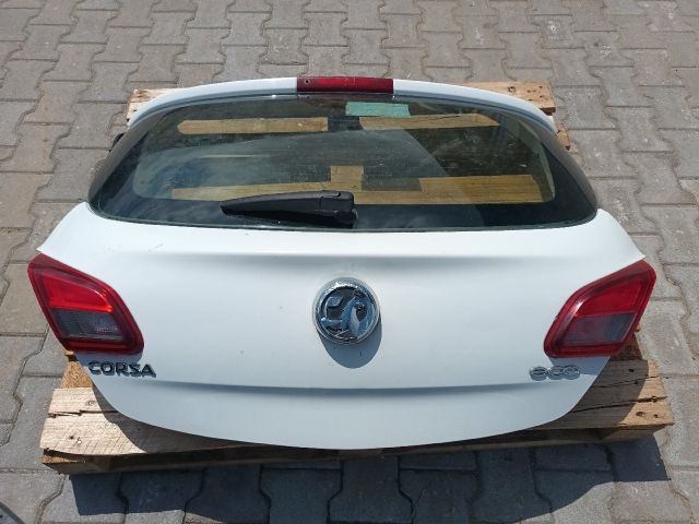 bontott OPEL CORSA E Csomagtérajtó (Részeivel)