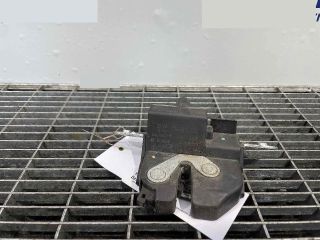 bontott OPEL CORSA E Csomagtérajtó Ütköző