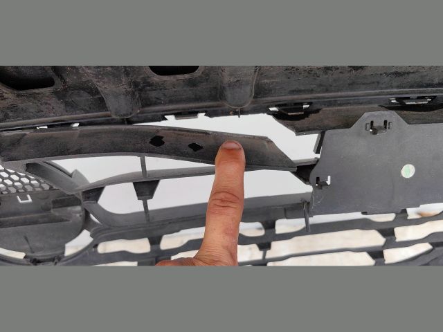 bontott OPEL CORSA E Első Lökhárító (Üresen)