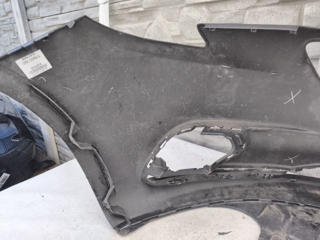 bontott OPEL CORSA E Első Lökhárító (Üresen)