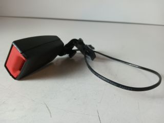 bontott OPEL CORSA E Hátsó középső Biztonsági Öv Csat