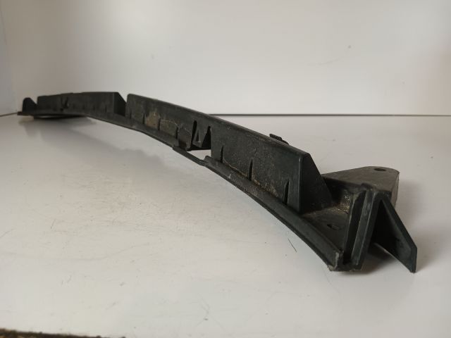 bontott OPEL CORSA E Hátsó középső Lökhárító Tartó (Műanyag)