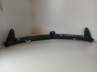 bontott OPEL CORSA E Hátsó középső Lökhárító Tartó (Műanyag)