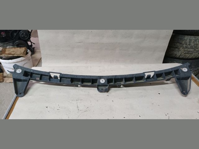 bontott OPEL CORSA E Hátsó középső Lökhárító Tartó (Műanyag)