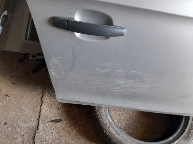 bontott OPEL CORSA E Jobb első Ajtó (Részeivel)