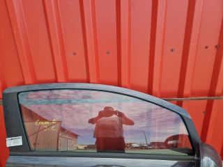 bontott OPEL CORSA E Jobb első Ajtó (Részeivel)