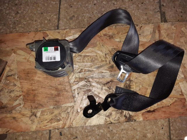 bontott OPEL CORSA E Jobb első Biztonsági Öv