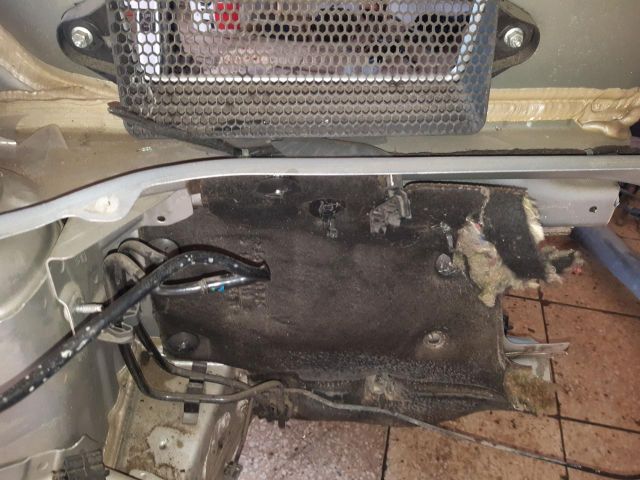 bontott OPEL CORSA E Jobb első Negyed Karosszéria Csomag