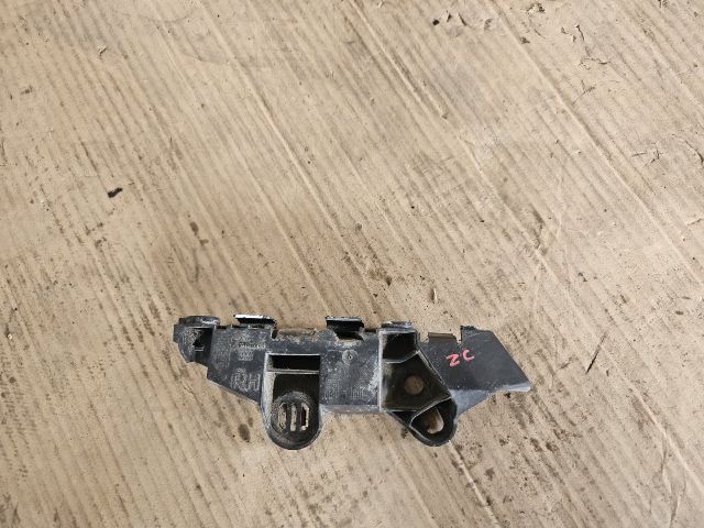 bontott OPEL CORSA E Jobb első Oldal Lökhárító Tartó (Műanyag)