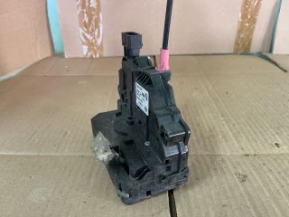 bontott OPEL CORSA E Jobb hátsó Ajtózár