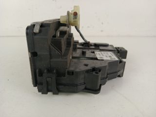 bontott OPEL CORSA E Jobb hátsó Ajtózár