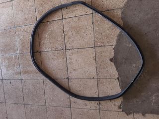 bontott OPEL CORSA E Jobb hátsó Gumikéder