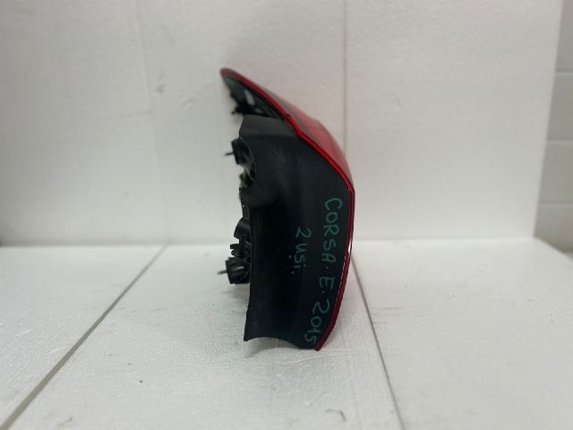 bontott OPEL CORSA E Jobb Hátsó Lámpa