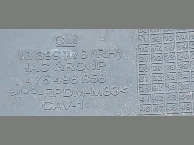 bontott OPEL CORSA E Jobb Ködlámpa Rács