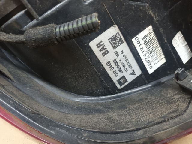 bontott OPEL CORSA E Jobb Külső Hátsó Lámpa