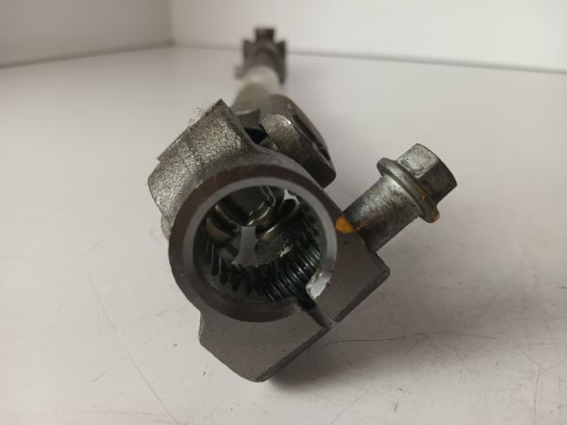 bontott OPEL CORSA E Kormánykardán