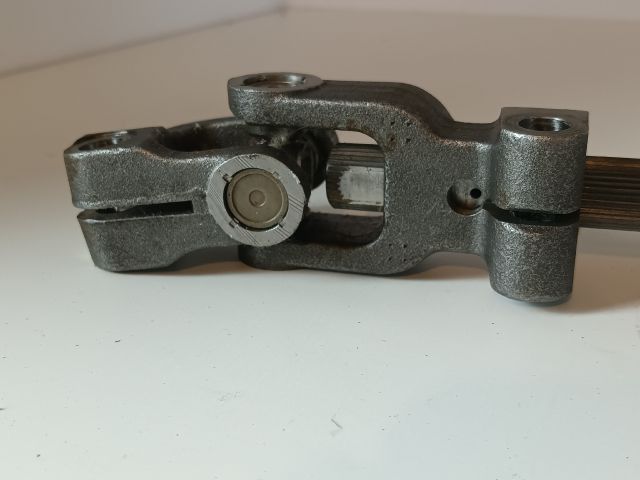 bontott OPEL CORSA E Kormánykardán