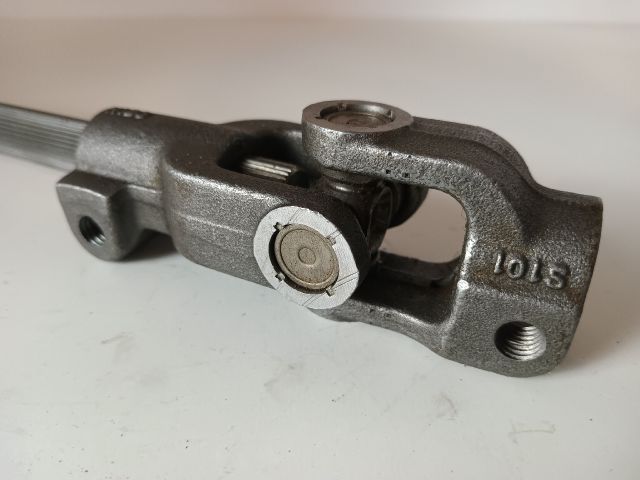 bontott OPEL CORSA E Kormánykardán