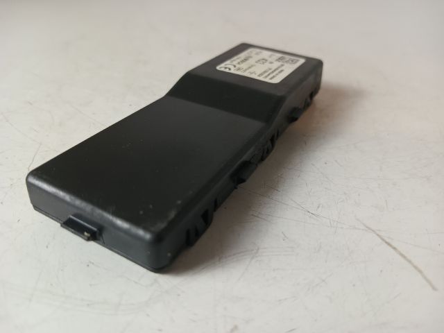 bontott OPEL CORSA E Központizár Elektronika