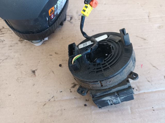 bontott OPEL CORSA E Légzsák Átvezető Szalagkábel