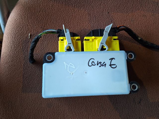 bontott OPEL CORSA E Légzsák Elektronika