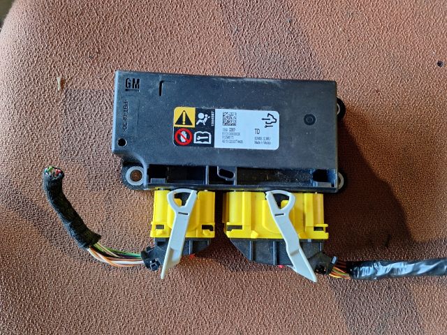 bontott OPEL CORSA E Légzsák Elektronika