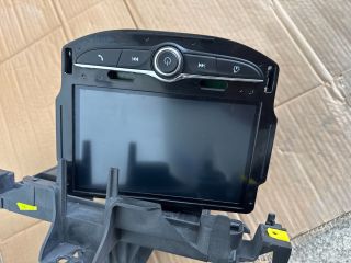 bontott OPEL CORSA E Navigációs Fejegység