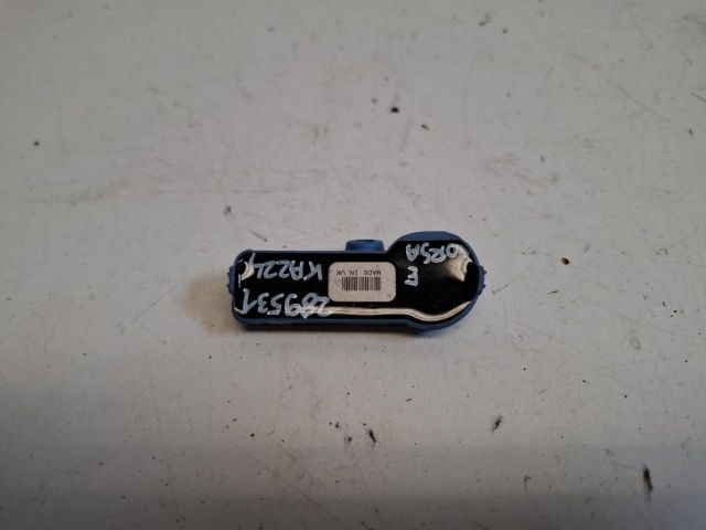 bontott OPEL CORSA E Okos Kerékszelep