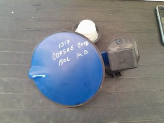 bontott OPEL CORSA E Tankajtó