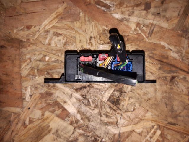 bontott OPEL CORSA E Tolatóradar Elektronika