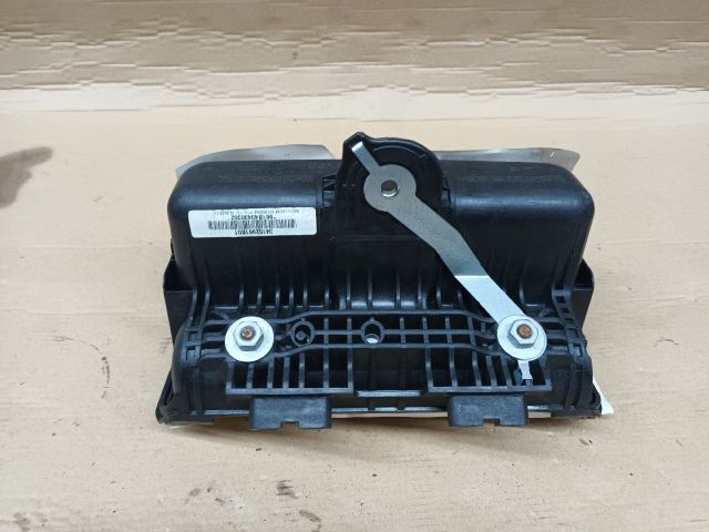 bontott OPEL CORSA E Utasoldali Légzsák