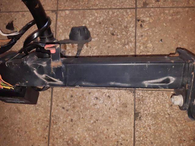 bontott OPEL CORSA E Vonóhorog