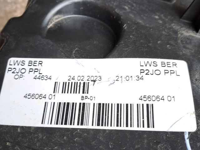 bontott OPEL CORSA F Biztosítéktábla Motortér