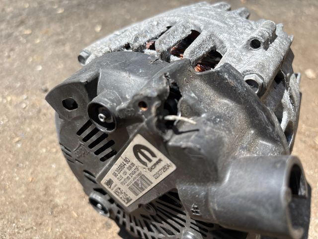 bontott OPEL CORSA F Generátor