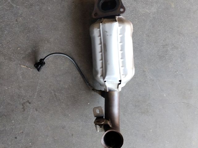 bontott OPEL CORSA F Katalizátor