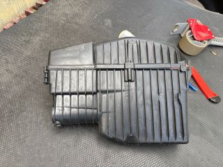 bontott OPEL CORSA F Légszűrő Ház