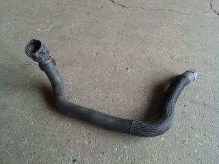 bontott OPEL CORSA F Vízhűtő Cső Alsó