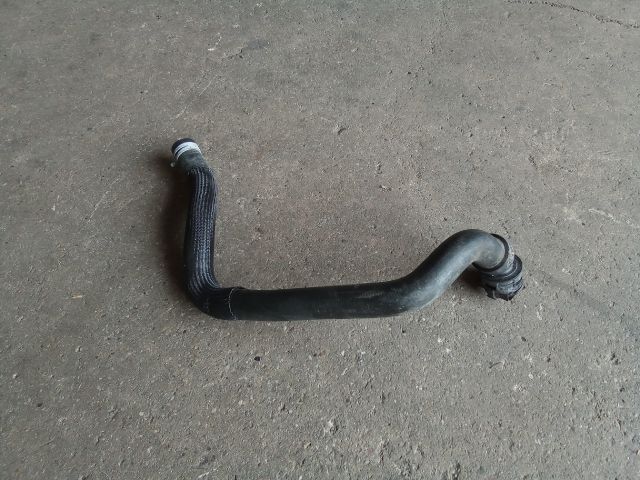 bontott OPEL CORSA F Vízhűtő Cső Alsó