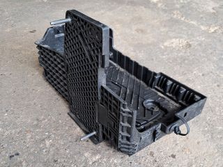 bontott OPEL CORSA F Akkumulátor Tartó