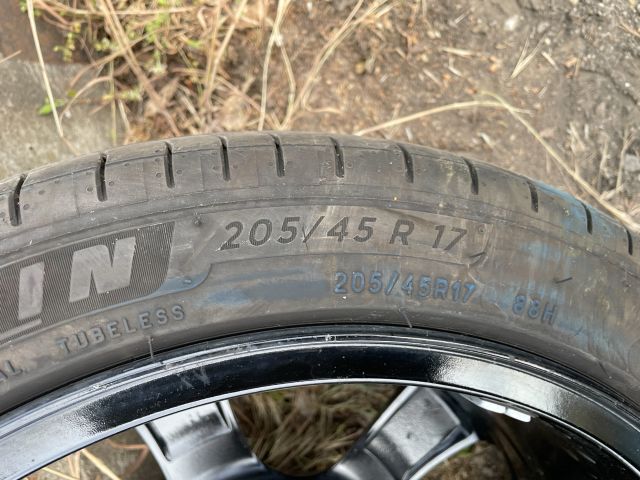 bontott OPEL CORSA F Alufelni Szett Gumival