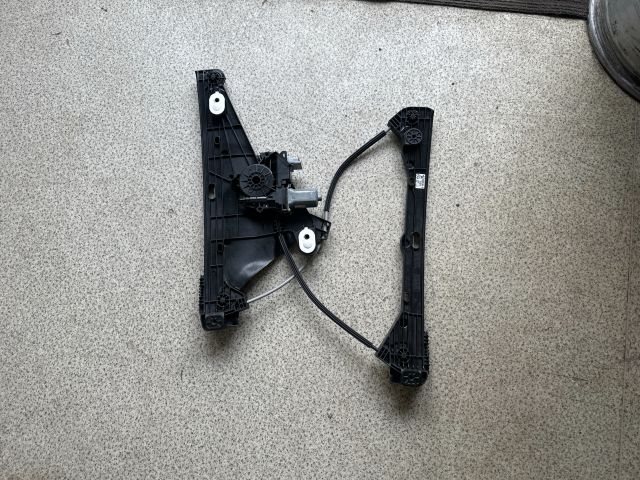 bontott OPEL CORSA F Bal első Ablakemelő Szerkezet (Elektromos)