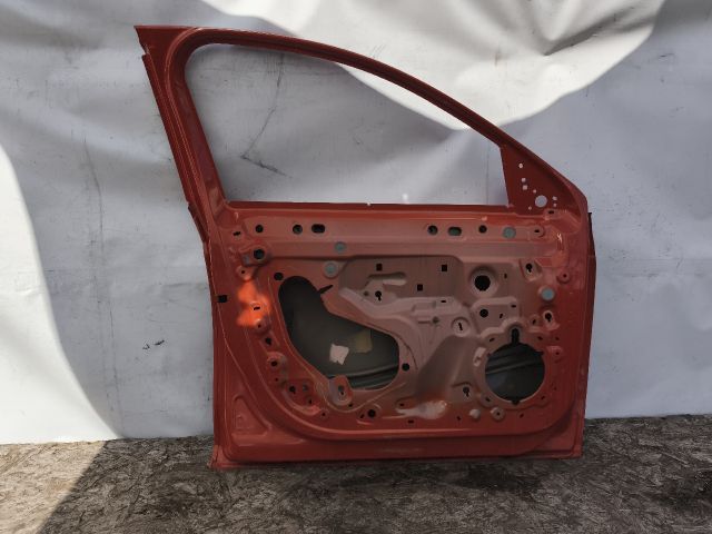 bontott OPEL CORSA F Bal első Ajtó (Üres lemez)